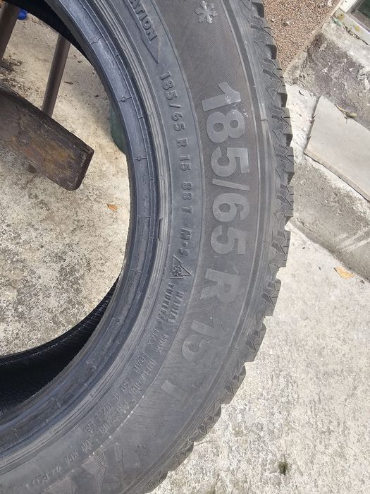 Cauciucuri iarna R15