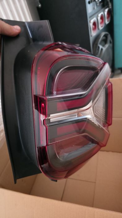 Stop lampa dreapta spate DACIA DUSTER 2 FACELIFT