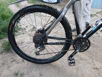Vând bicicleta geanta,xtc3.5