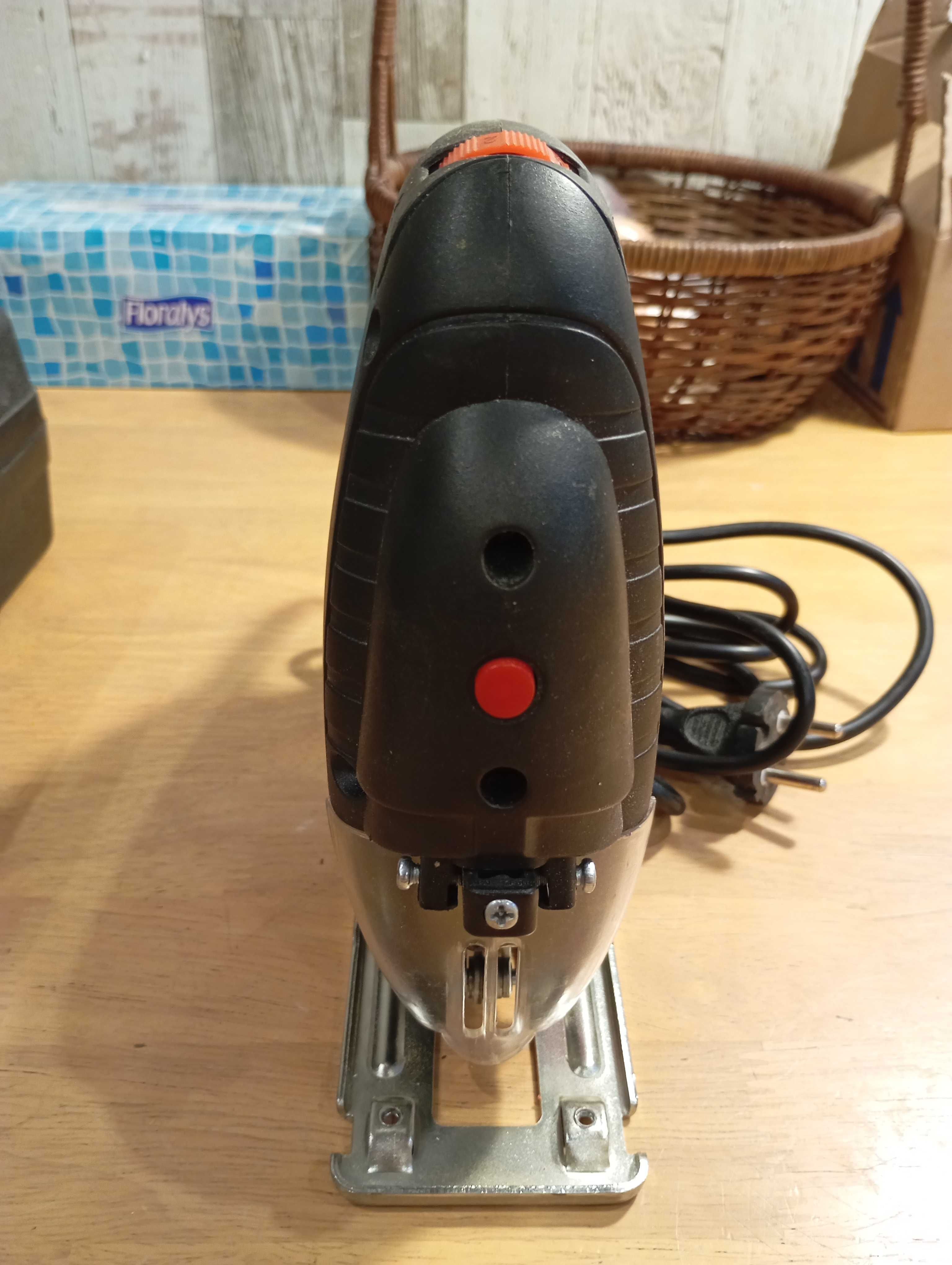 Винтоверт електрически Raider RD-CDD01 в комплект със зеге BUDGET