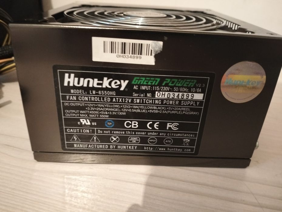 Блок питание от  huntkey 550W