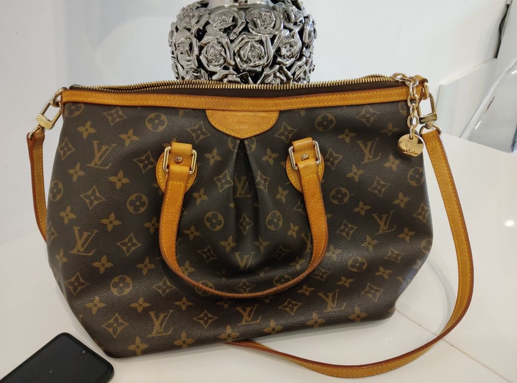 Louis vuitton Оригинална чанта