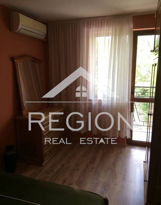 Дава се под наем Двустаен апартамент в Варна, Цветен квартал - 68 кв.м за 612 € - Снимка #9