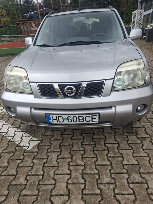 Nissan xtrail din 2004