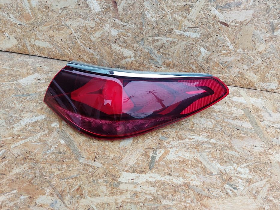 Stop tripla dreapta mercedes e class w214 led original