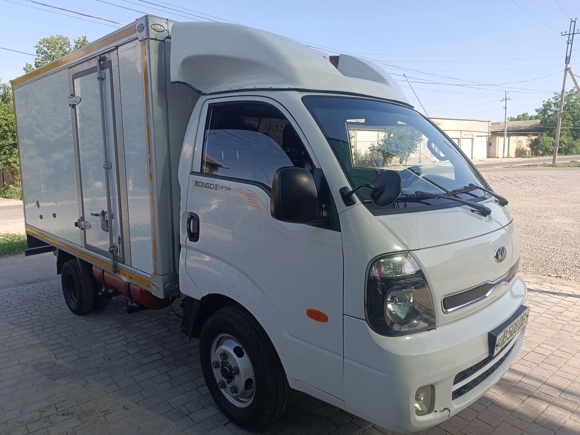 Kia bongo refrijator