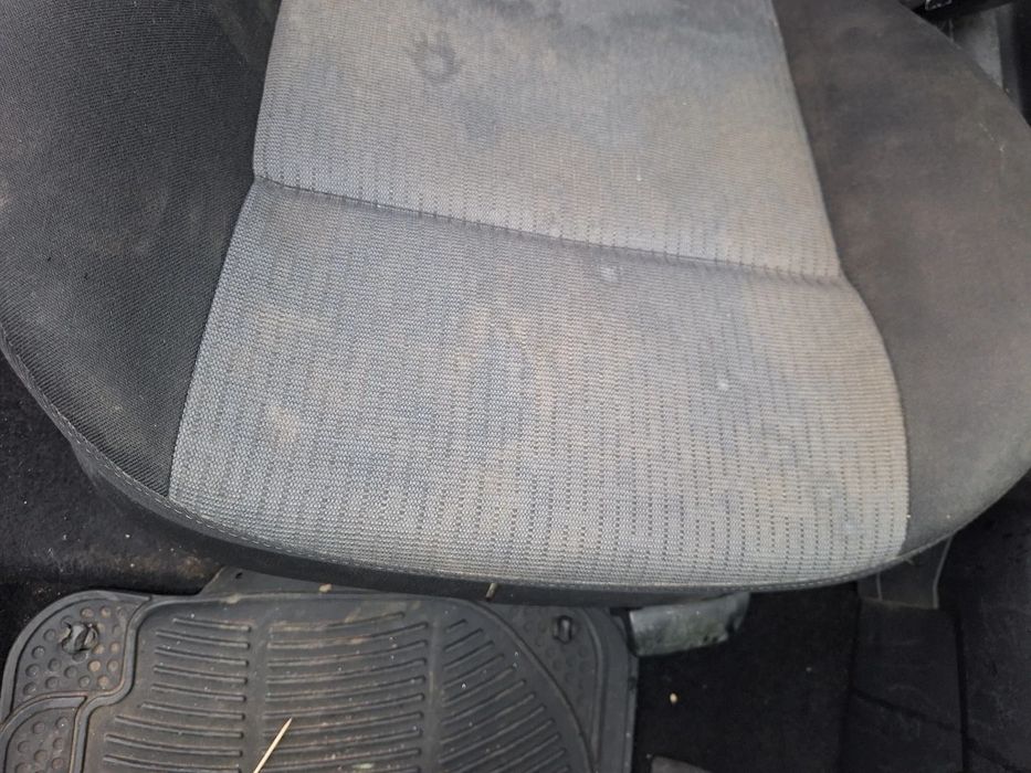 Scaun fata pasager dreapta VOLKSWAGEN GOLF IV Variant 1J5 1999 - 2006