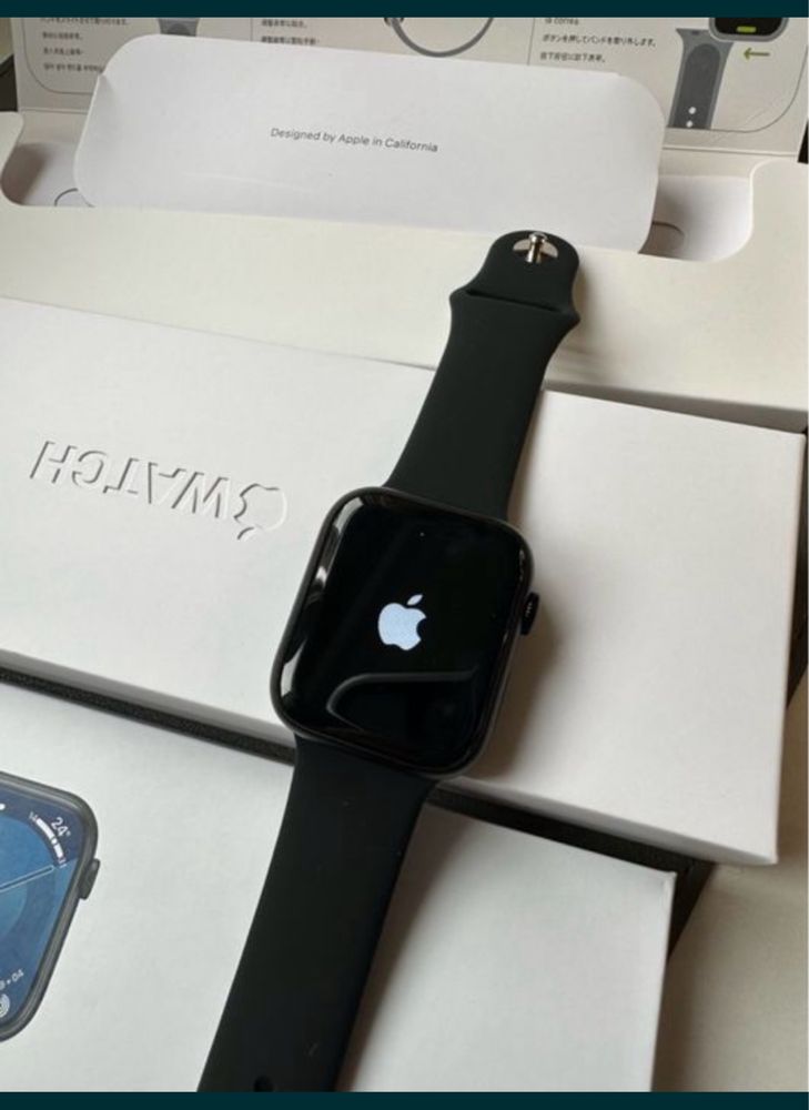 Apple Watch SE 2 (2024) 44MM