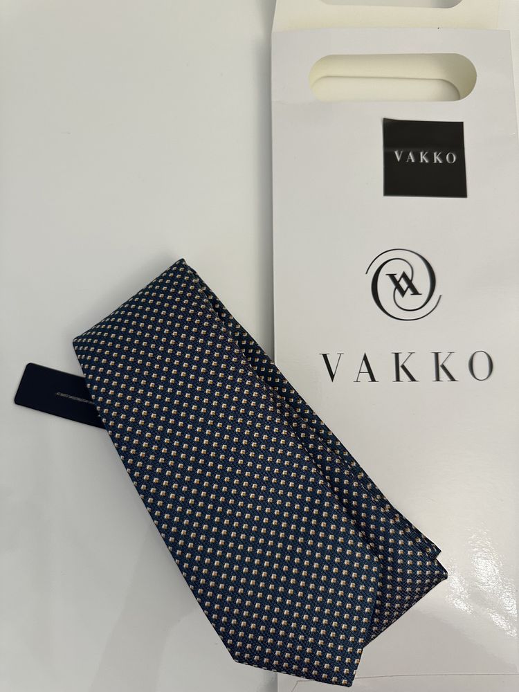 Новые галстуки бренда W-collection от Vakko