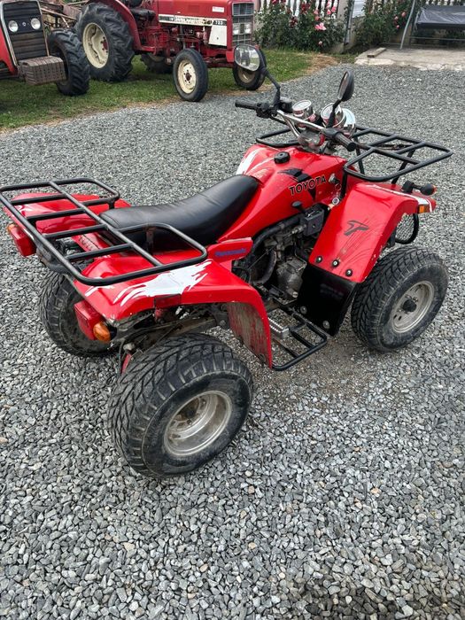 Vând atv de 250cc automat