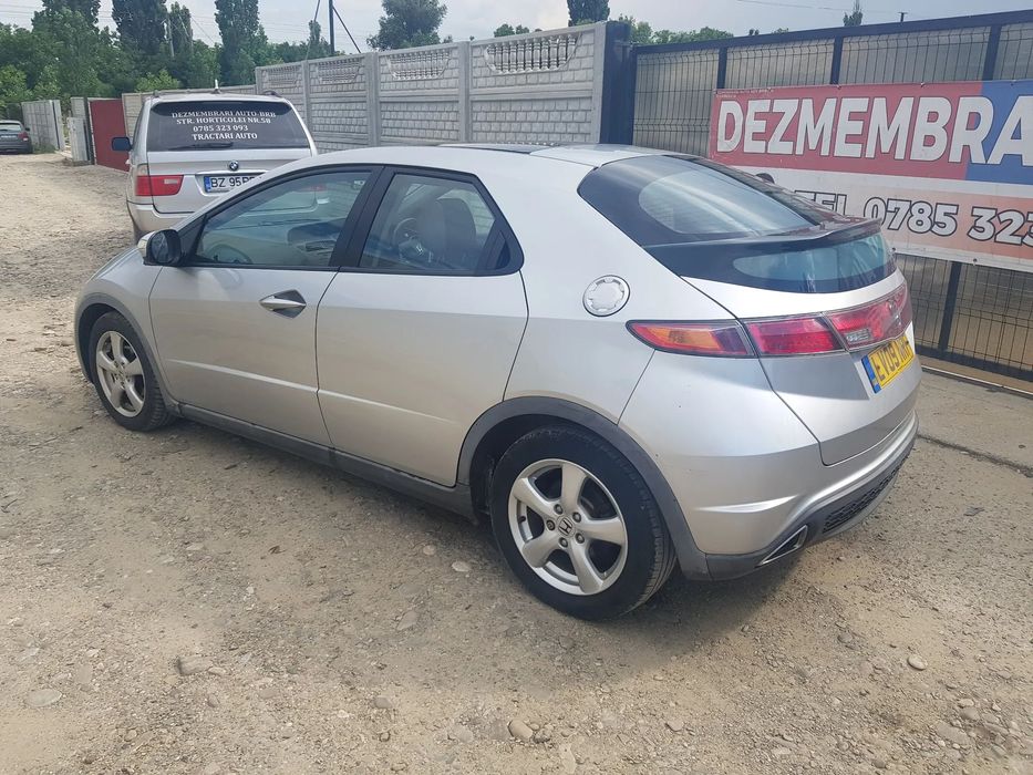 Usa fata stnga/Usa spate stanga/Bara spate  Honda Civic 2.2 I-CDTI N22A , an fabr. 2009