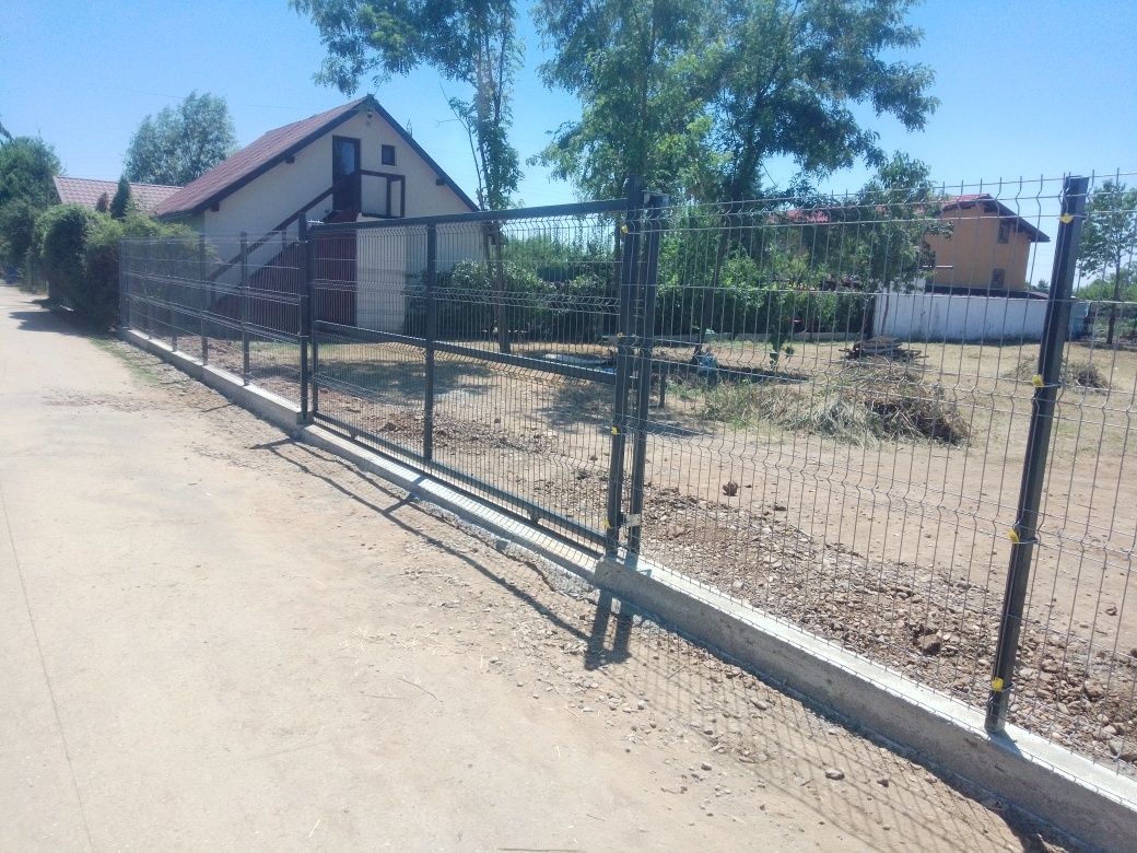 Garduri și porți metalice, tabla traforata, wpc, țeavă, șipcă metalica