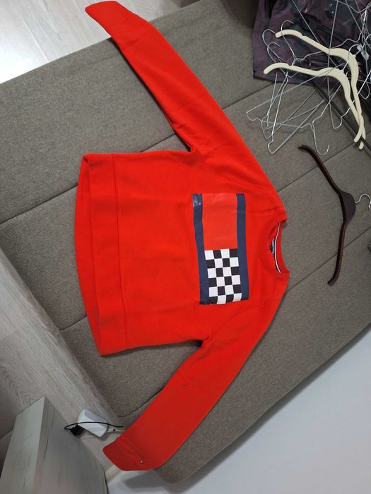 Нова червена блуза размер М