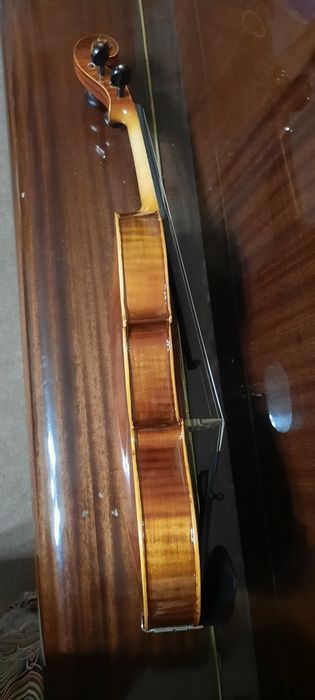 Продаю профессиональную скрипку 4/4 J.M. Herrmann