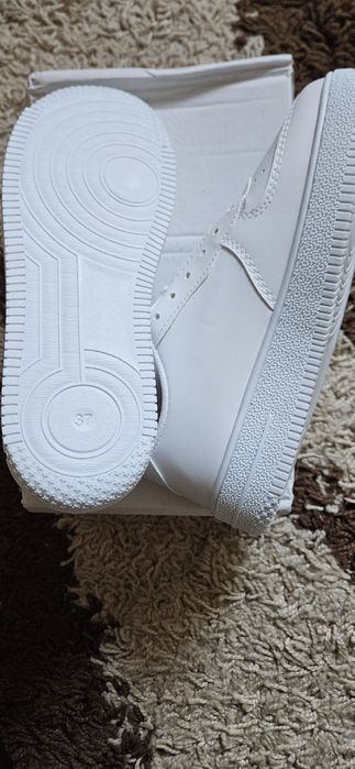 Adidasi fete/femei 37