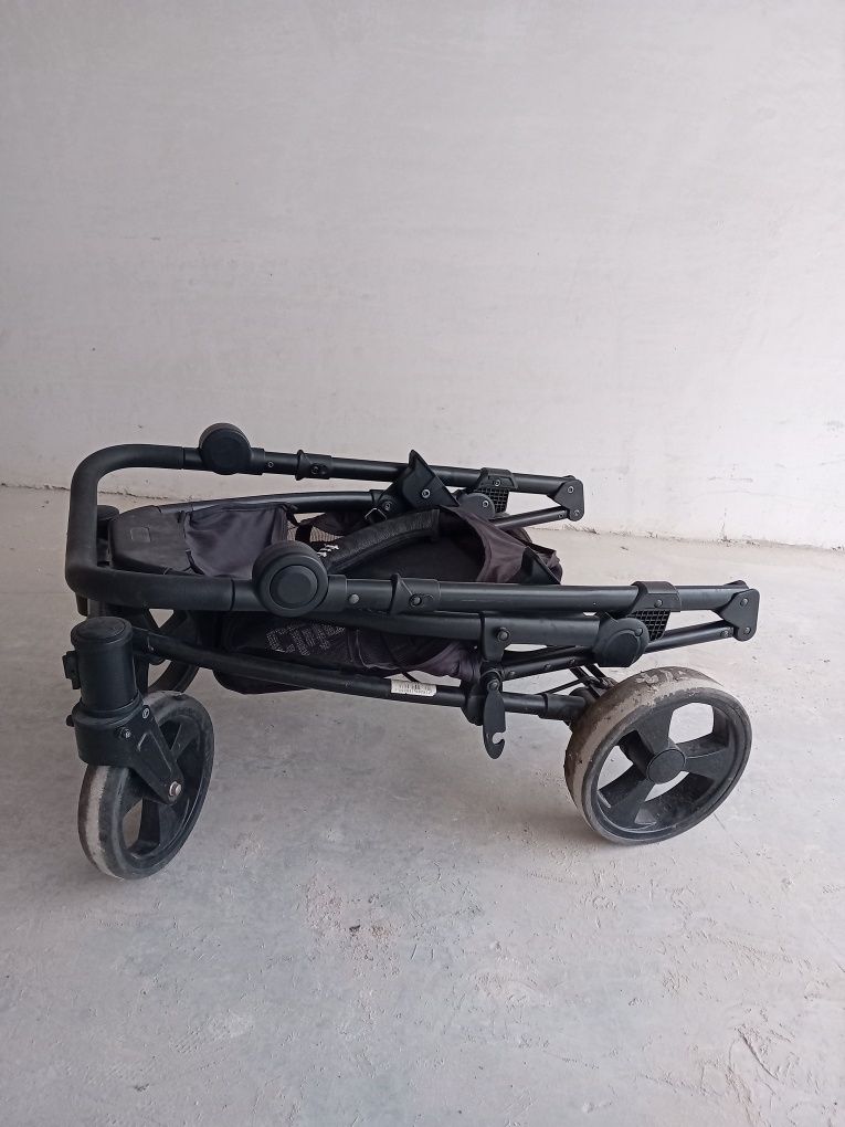 Детска количка Chipolino