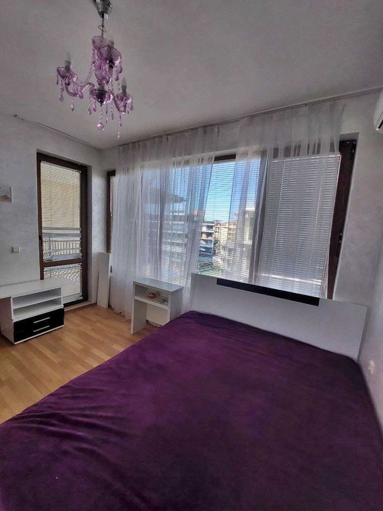 Продава се Тристаен апартамент в к.к. Слънчев бряг - 75 кв.м за 1000 €/кв.м - Снимка #5