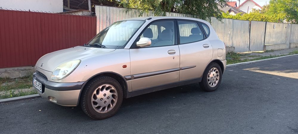 Daihatsu Sirion 1.0 automat