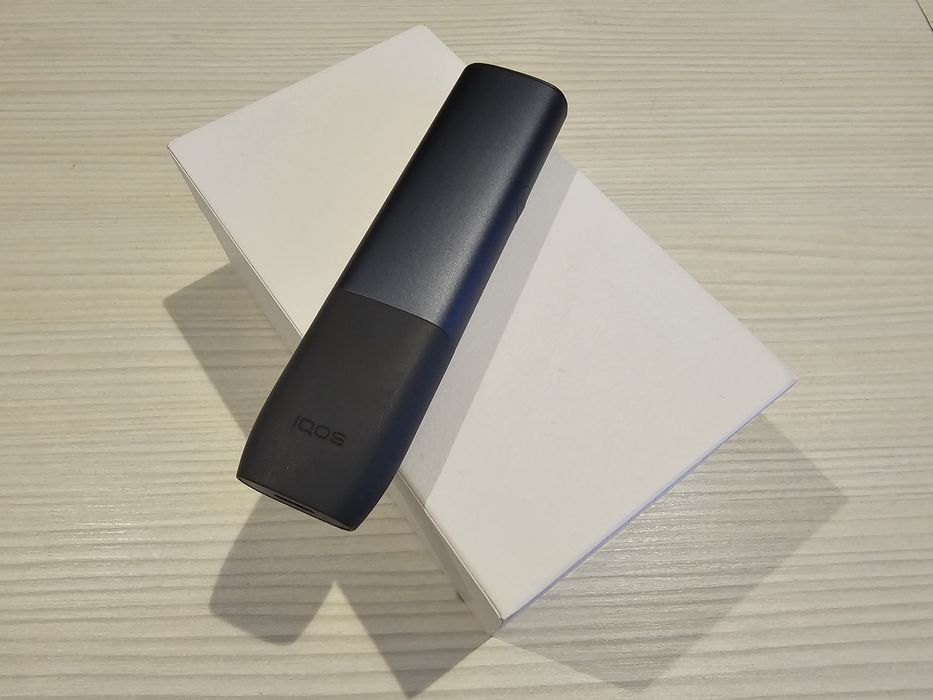 IQOS Iluma One Negru
