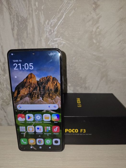 Xiaomi Poco F3 c функцией ИИ и 5G