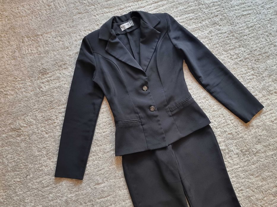 Costum negru dama, marimea 36, sacou si pantalon Biani Collection