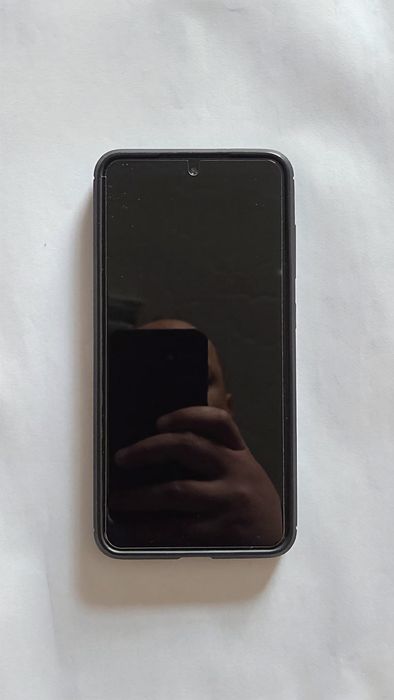 Samsung Galaxy S21 FE 128GB – stare foarte bună + 4 huse + sticlă prot