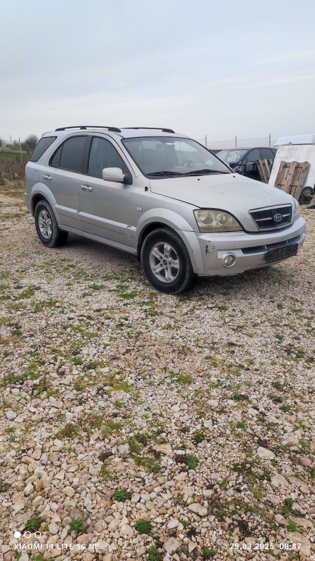 KIA SORENTO 2.5-140кс. 4х4 На части!