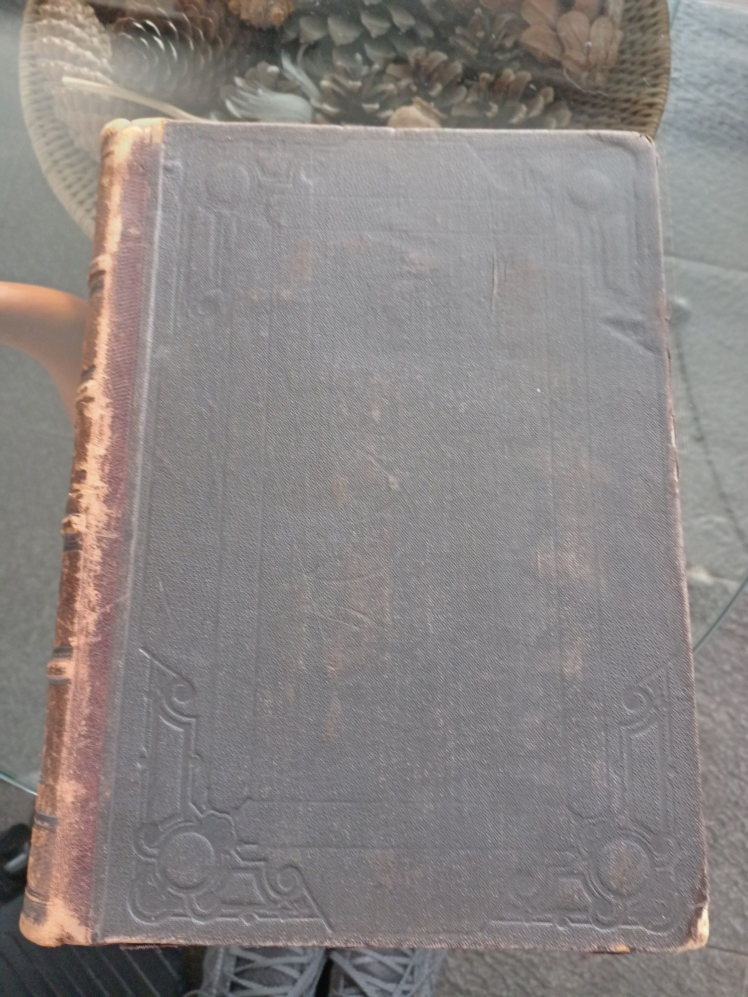 Антикварна книга 1903, на J. Lecornu за историята на аеронавтиката,