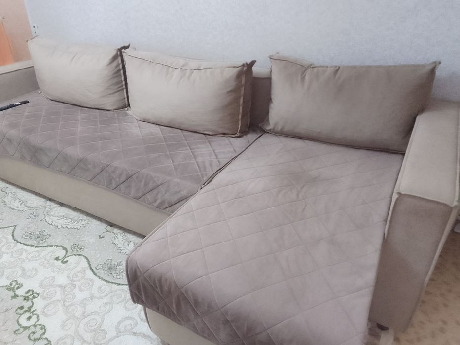 Продам диван в отличном состоянии