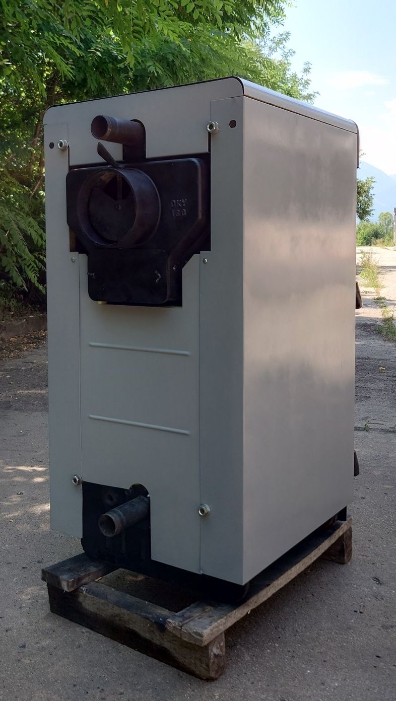 Чугунен котел на твърдо гориво Demrad Solitech 5, 33 kW