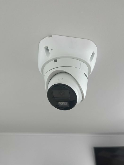 Сетевая IP видеокамера Hikvision ds-2cd1343g2-liu -  2шт