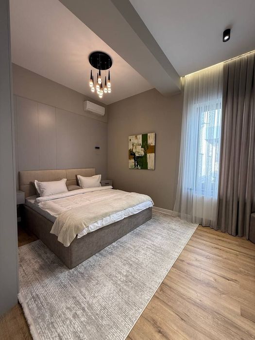 В продаже 3 этажный дом на улице Циолковского, ор-р: Султан Сулейман