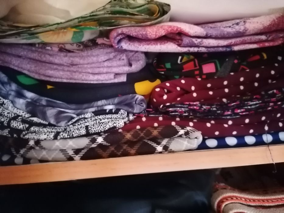 Платове различни видове