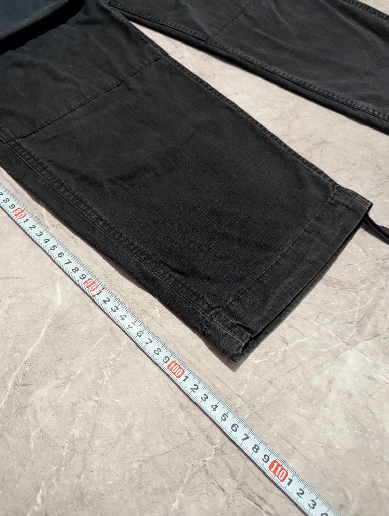 Cargo панталони carhartt