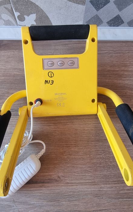 Работна подвижна лампа Brandson 12v