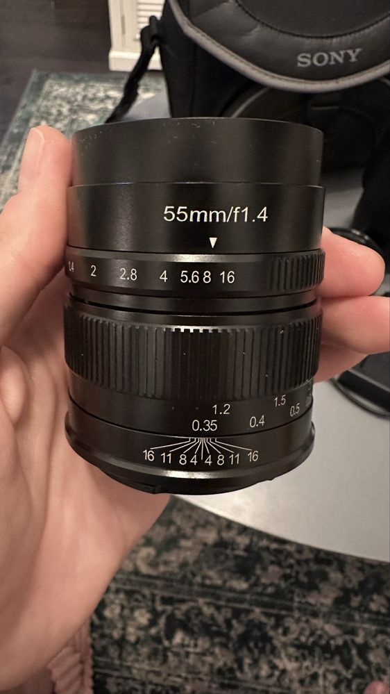 Sony a6000 комплект с 3 обектива и аксесоари