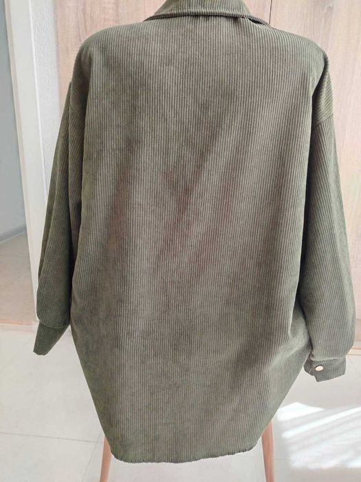 Дамска кадифена риза 18 лв.