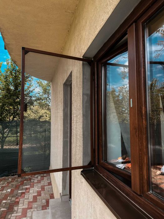 Rulouri Exterioare, Plase, Pergole, Inchideri Terasa – Soluții Layers