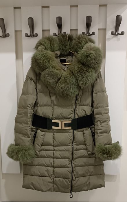 Продам женский пуховик! Срочно! Торг!!