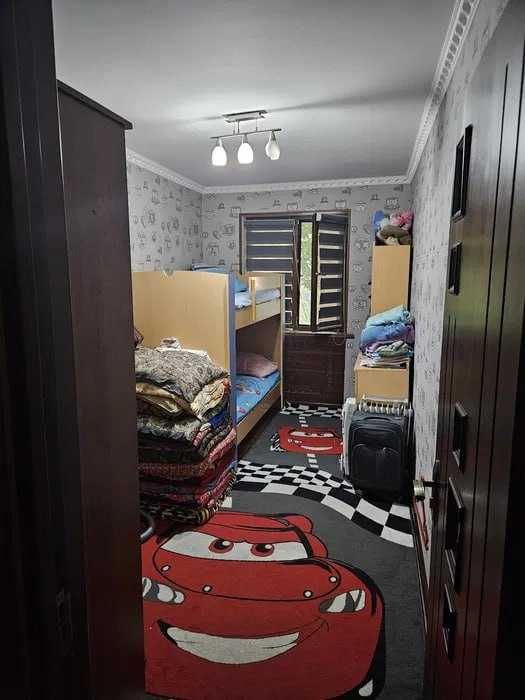 Продаётся квартира Юнуса Раджаби СпецПлан 2/2/4 50м2