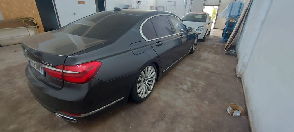 BMW G11 730d 265k