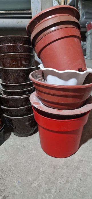 Горшок для цветов б/у