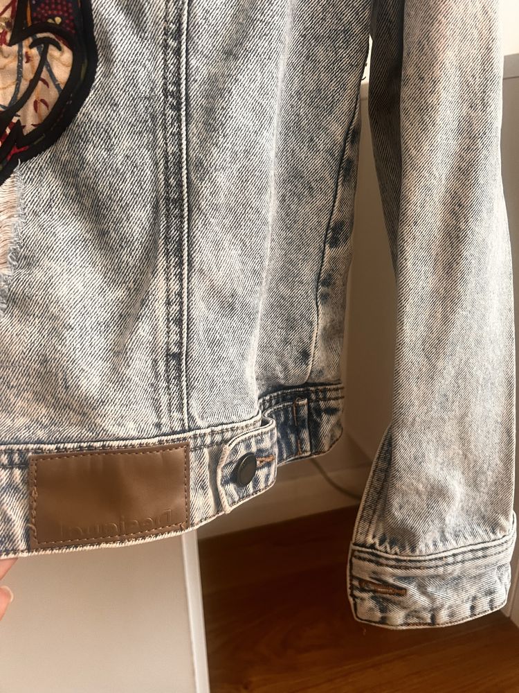 Дънково яке Desigual