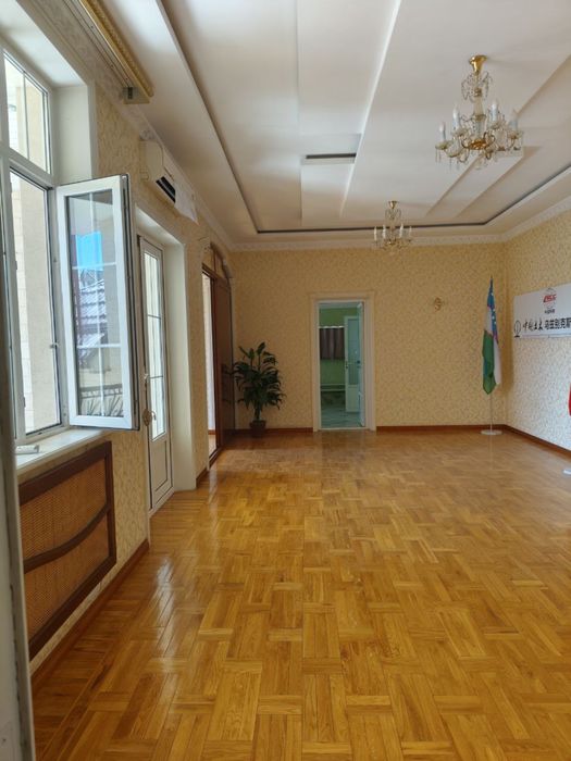 Аренда дома. От метро Горький 3 минуты. Можно под офис использовать