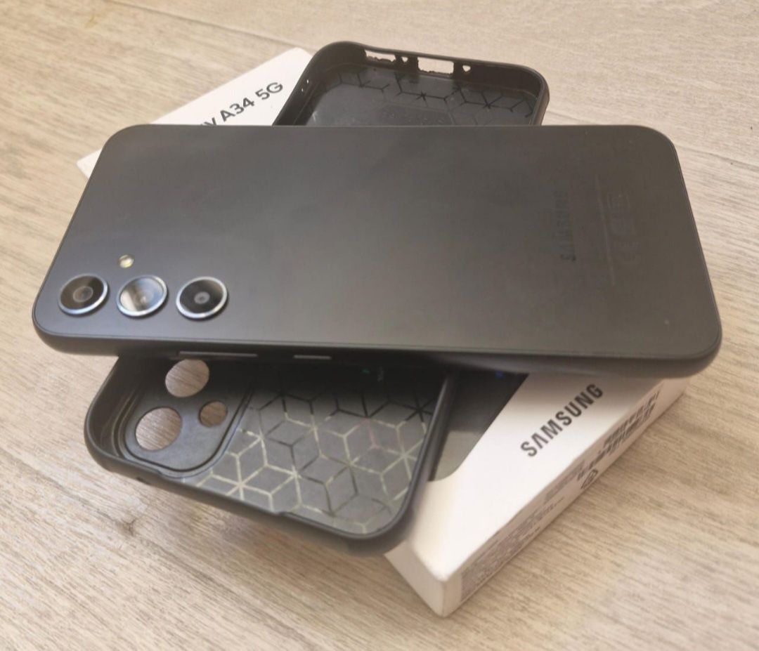 Samsung A34 5G в хорошем состоянии