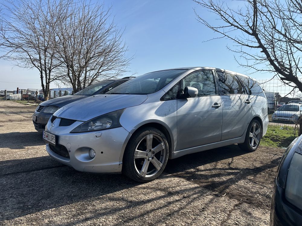 Dezmembrez mitsubishi grandis 2.4 i mitubishi
