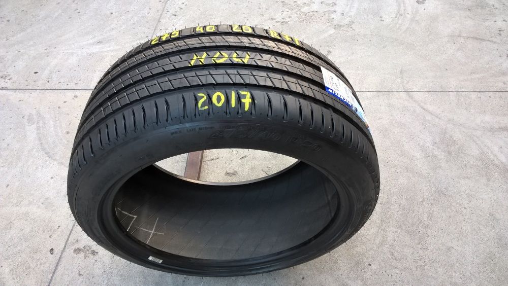 O anvelopa noua de vara 275 40 20 michelin latitude sport 3 run flat