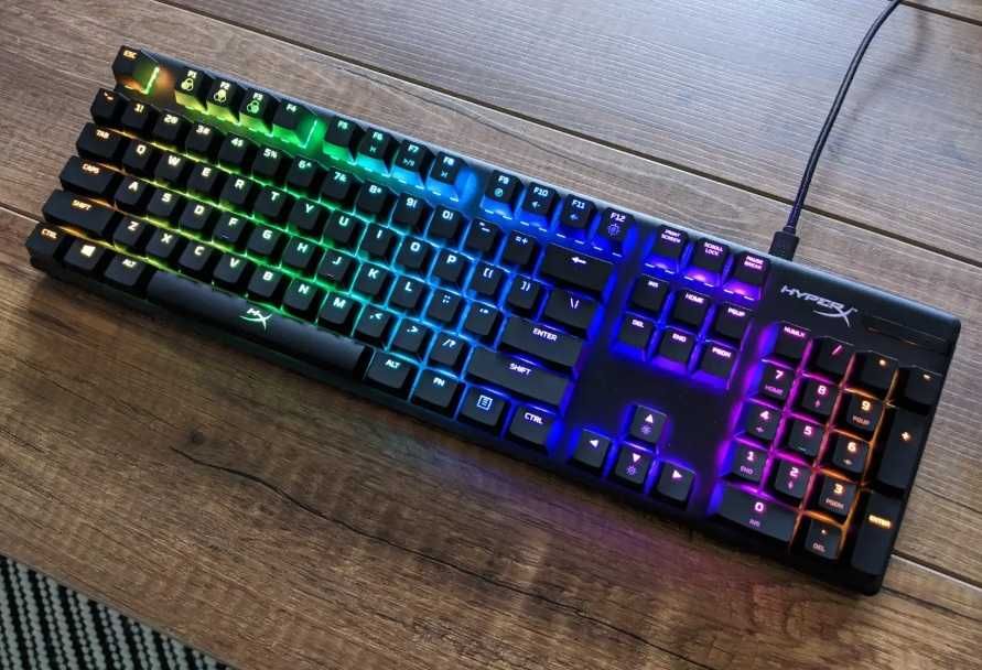 Геймърска клавиатура HyperX Alloy Origins (Full Size)