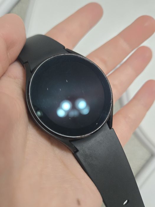 Смарт часовник Samsung Galaxy Watch 4