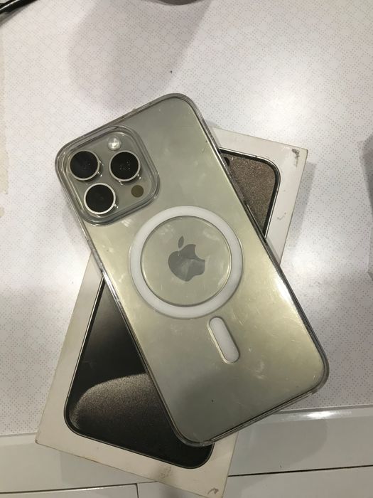 Продам iPhone 15pro max 512gb